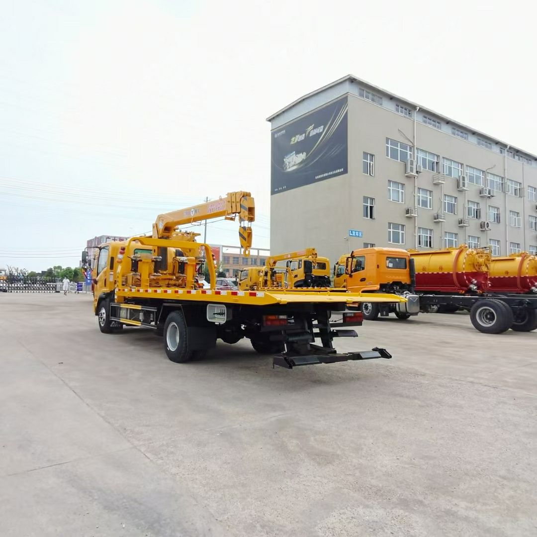 東風多利卡D8排放一拖二清障車